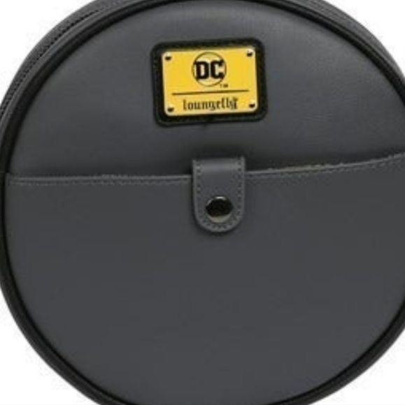 Loungefly BATMAN Crossbody Purse - Picture 2 of 4